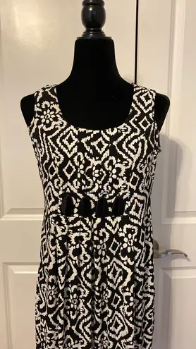 Enfocus Studio sleeveless black & white dress Small