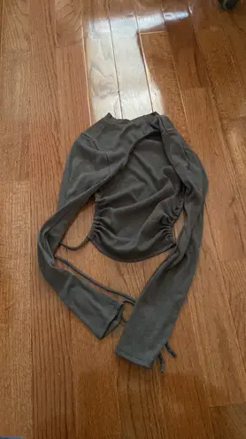 Love j NWOT grey ribbed long sleeve cropped open back tie top