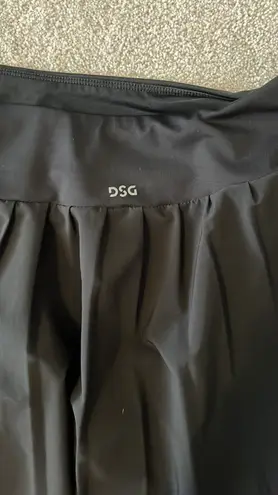 DICK'S Sporting Goods DSG athletic skirt with built in shorts 