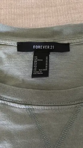 Forever 21 Cropped Long Sleeve Top