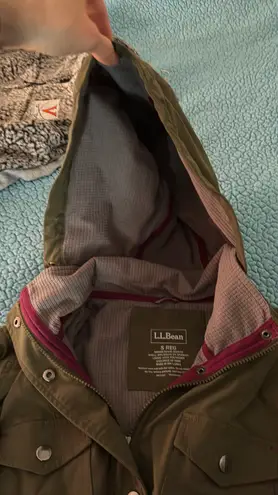 L.L.Bean  Army Green Cargo Jacket with Removable Hood