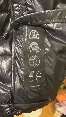 Canada Goose Jacket - Image 7