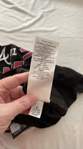 Fanatics T-shirt Atlanta Braves 2021 Postseason Chase the Pennant Sz medium NWT