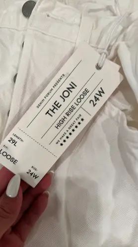 Aritzia NWT Aritizia Jeans 