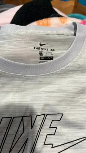 Nike softballshirt