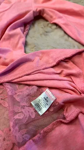 Zenana Outfitters Pink Size S Button Down Top