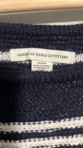 American Eagle Outfitters Sweater