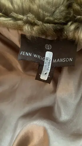 Fenn Wright Manson vest faux fur open front fold down collar lined size large