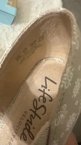 Life Stride Kaylee Khaki Slip-On Espadrilles Size 9.5 - NWT