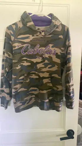 Cabela's  Sweatshirt