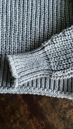 H&M  Sweater - Image 5