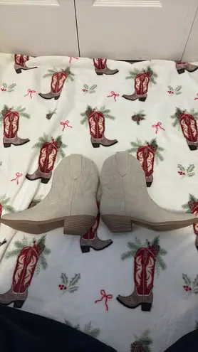 Soda Boots Cowboy Ankle