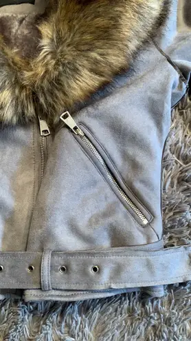 EUC Bellivera grey faux suede leather jacket with removable collar size large Gray