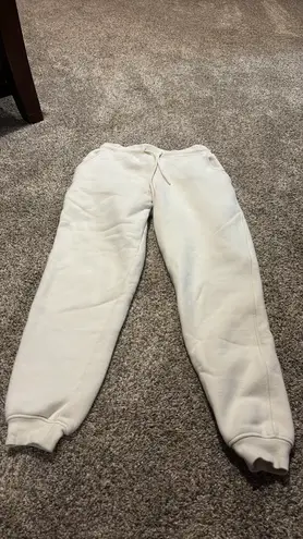 Mono B Clothing Sweatpants