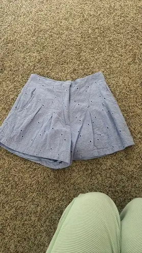 DO+BE  Boutique Shorts