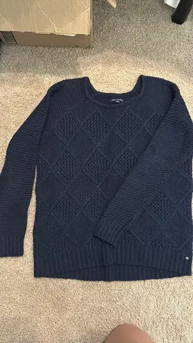 American Eagle Outfitters Sweater