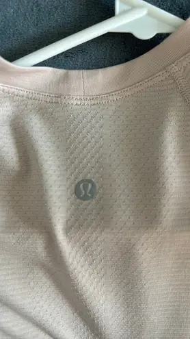 Lululemon Swiftly Tech Short Sleeve