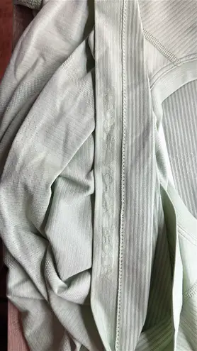 Lululemon  swiftly tech short sleeve thumbnail 8