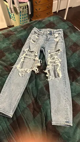 American Eagle Outfitters Ripped Short Jeans