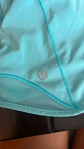 Lululemon High-Rise Hotty Hot Short 2.5” Electric Turquoise