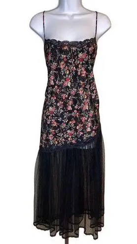 Keyloun Women Vintage Nightgown Sz. Med (runs Small) Floral Teddy w lace hem EUC