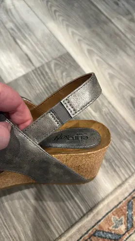 Sofft wedge silver cork candles Size 8