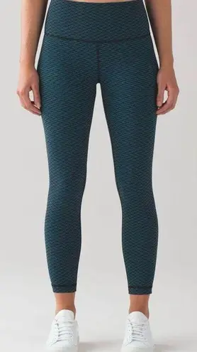 Lululemon Athletica High Times Pant Women’s Size 6 High Rise 7/8 Length Legging - Image 2