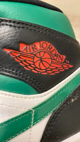 Air Jordan Pine green Jordans 