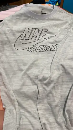 Nike softballshirt