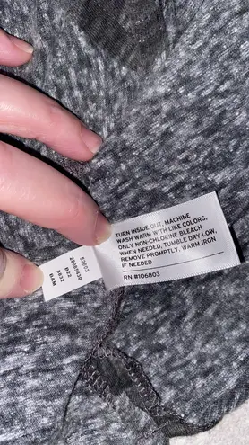 Duluth Trading shirt gray camo print 3/4” sleeves tunic length round neck Sz Sma