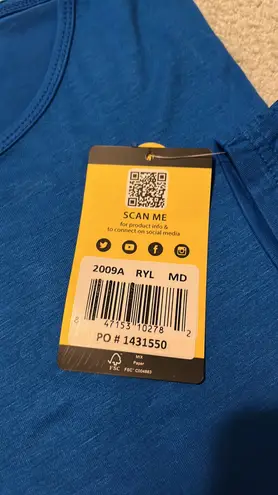 Wonder Winks Size medium Under Scrub LS top NWT