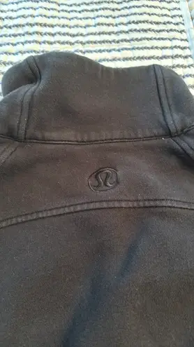 Lululemon Half-Zip Scuba