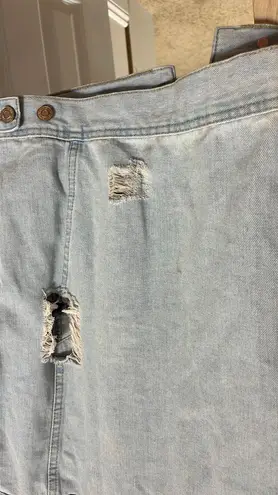 Ymi Light Wash Distressed Denim Jacket