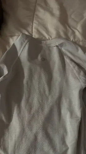 Lululemon White Swiftly  Tech Long Sleeve 0 - Image 2