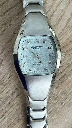 Quemax Galaxy Ladies Watch Stainless Steel Bracelet, Dial, Hands, and Markers
