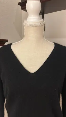 Theory Soft 100% cashmere black size small long sleeve sweater