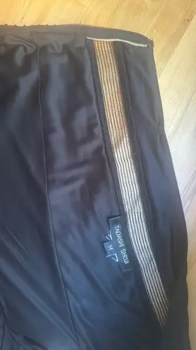 Tadashi Shoji Black Pintuck Jersey One Shoulder Gown