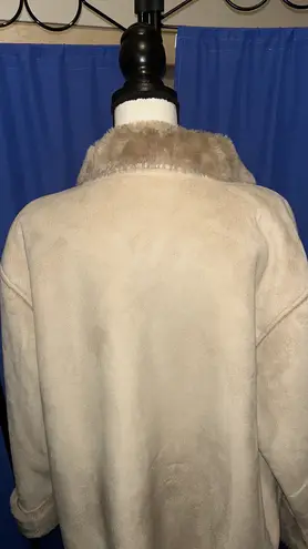 FUDA New York Cream Faux Fur Trim Coat