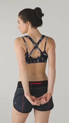 Lululemon Get Down Sports Bra Sz 6