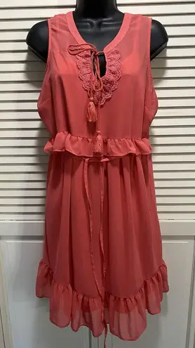 Motherhood Maternity Coral Chiffon Ruffle Lace Tassel Lined Medium Sleeveless