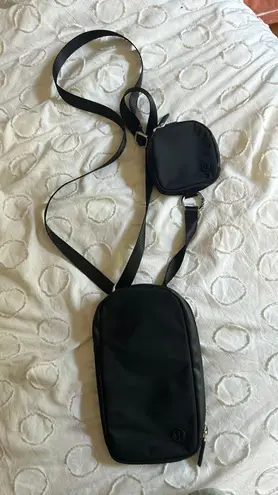 Lululemon purse