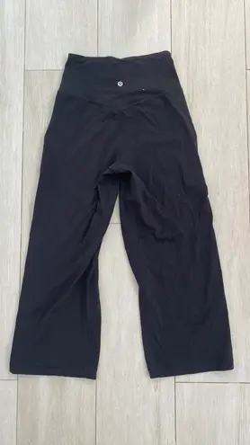 Lululemon High-Rise Groove Pants Flare