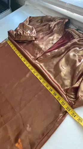 Anthropologie blouse deep V-neckline elbow length sleeves shiny Size large NWOT thumbnail 5