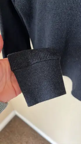 Tna Dark Grey Cropped Mock Neck Thermal Gray