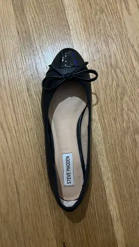 Steve Madden Black Ballet Flats