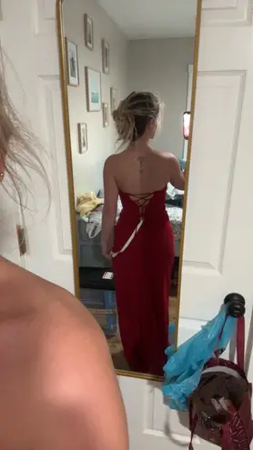 Lucy in the Sky  Dress Red  - Image 2