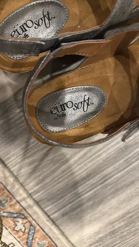 Sofft wedge silver cork candles Size 8