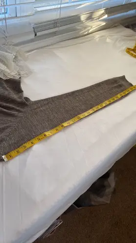 Andree by Unit blouse lace skirted & lace backing long sleeve pullover Sz large