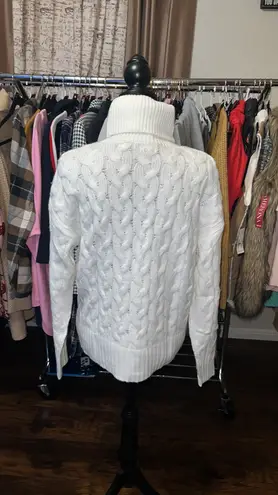 a.n.a NWT . White Cable‎ turtle Sweater Long Sleeve Turtleneck Pullover Large