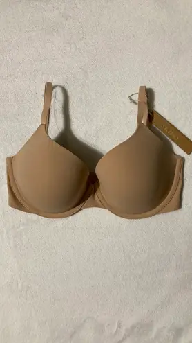 SKIMS T-Shirt Bra 34D